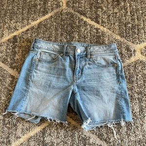 American eagle MIDI short size 6